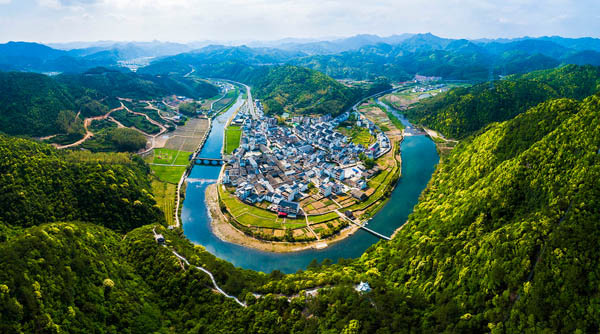農(nóng)業(yè)農(nóng)村部、住建部發(fā)文：創(chuàng)建示范美麗宜居村莊1500個左右 涉及垃圾收運、污水治理等領(lǐng)域！